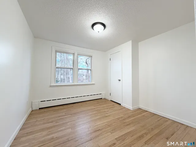 $339,900 | 9 Eleanor Road, Enfield, CT 06082