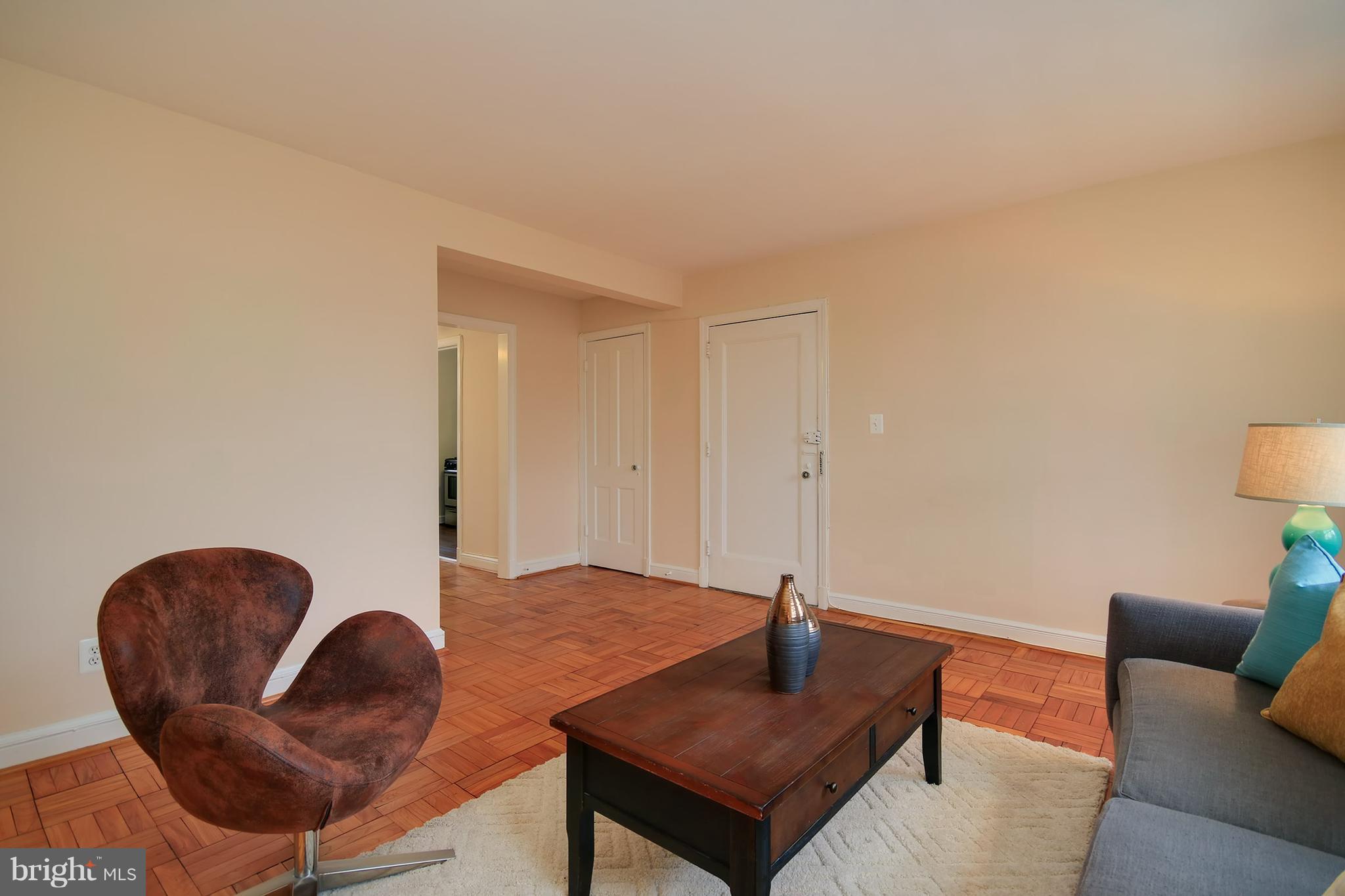 2712 Ordway Street Northwest, Unit 5 Washington, DC 20008 - Photo 5 of 20 Living Room