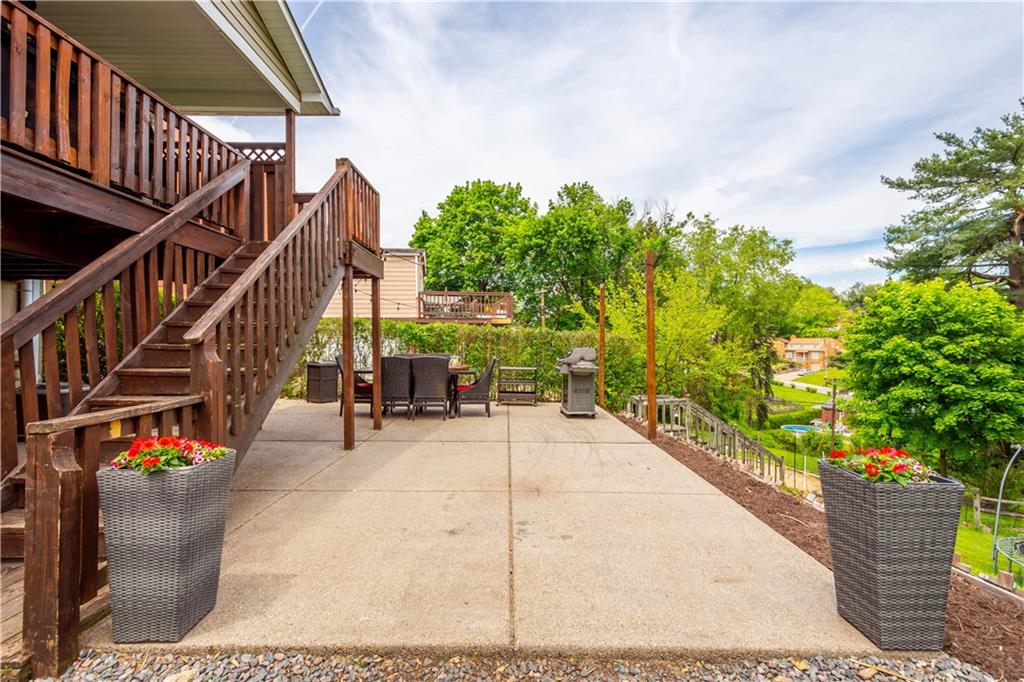5299 Highgrove Road Pittsburgh, PA 15236 - Photo 19 of 25 Gallery Image 19
