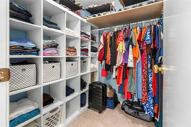 $134,999 | 12550 Whittington Drive, Unit 814, Houston, TX 77077