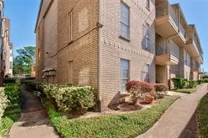 $133,900 | 12550 Whittington Drive, Unit 814, Houston, TX 77077