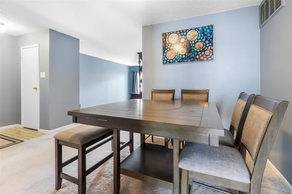 $133,900 | 12550 Whittington Drive, Unit 814, Houston, TX 77077