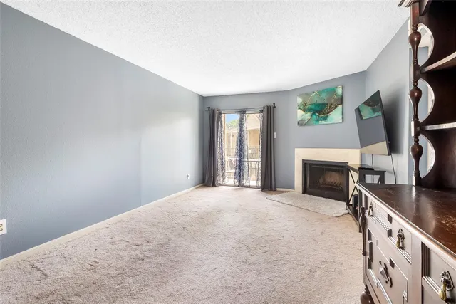 $134,999 | 12550 Whittington Drive, Unit 814, Houston, TX 77077