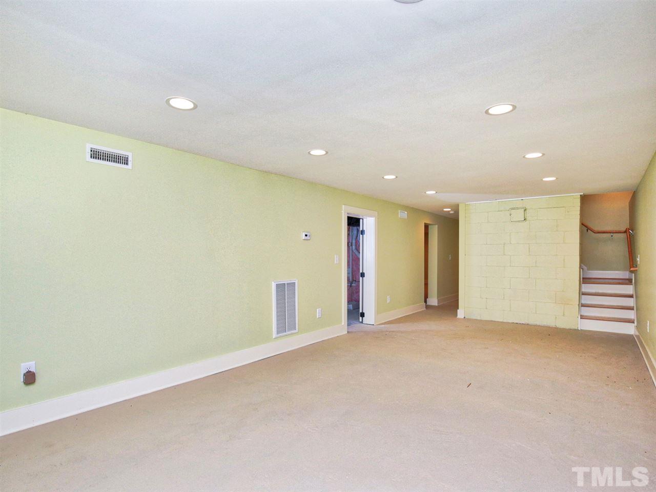 2904 Chipmunk Lane Raleigh, NC 27607 - Photo 14 of 18