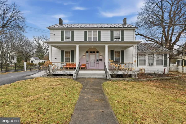 $1,350,000 | 210 West Main Street, Berryville, VA 22611