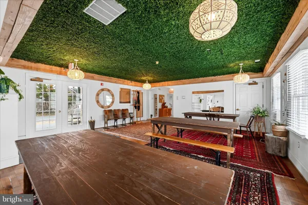 $1,350,000 | 210 West Main Street, Berryville, VA 22611
