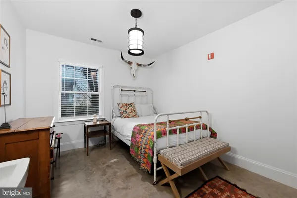 $1,350,000 | 210 West Main Street, Berryville, VA 22611