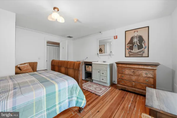$1,350,000 | 210 West Main Street, Berryville, VA 22611