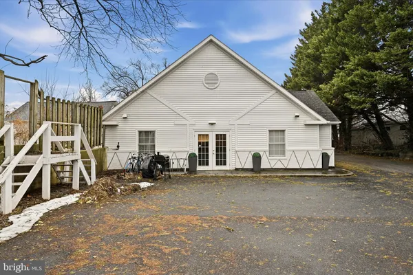 $1,350,000 | 210 West Main Street, Berryville, VA 22611