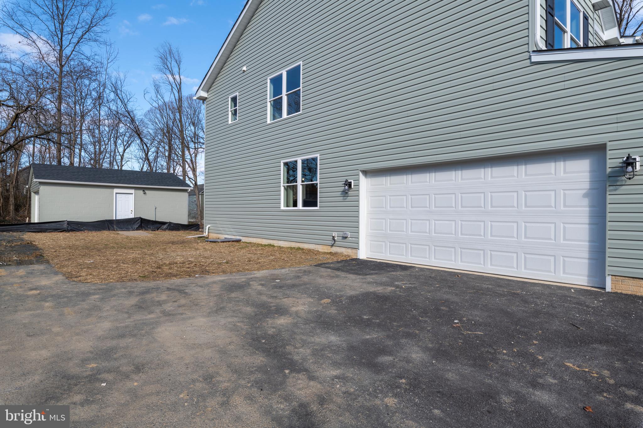 1640 Hopewell Avenue Baltimore, MD 21221 - Photo 31 of 38 Gallery Image 31