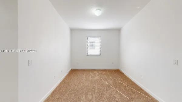 $3,700 | 460 Northeast 194th Terrace, Unit 460, Miami, FL 33179
