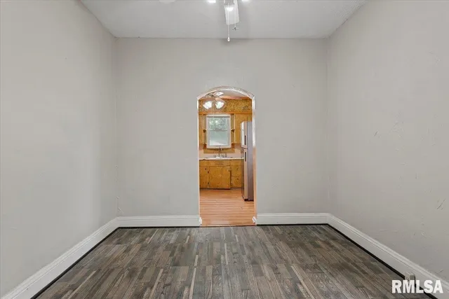 $151,900 | 1601 South Glenwood Avenue, Springfield, IL 62704