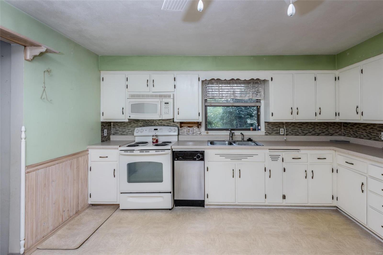 502 Walnut Street Alhambra, IL 62001 - Photo 20 of 26 Gallery Image 20