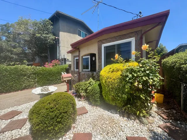 $847,000 | 2727 Blenheim Avenue, Redwood City, CA 94063