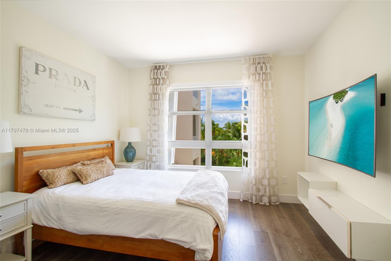 701 Crandon Boulevard, Unit 402 Key Biscayne, FL 33149 - Photo 13 of 38