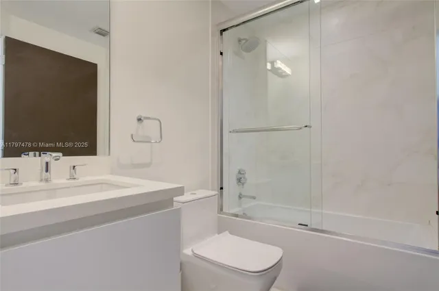 $1,995,000 | 701 Crandon Boulevard, Unit 402, Key Biscayne, FL 33149