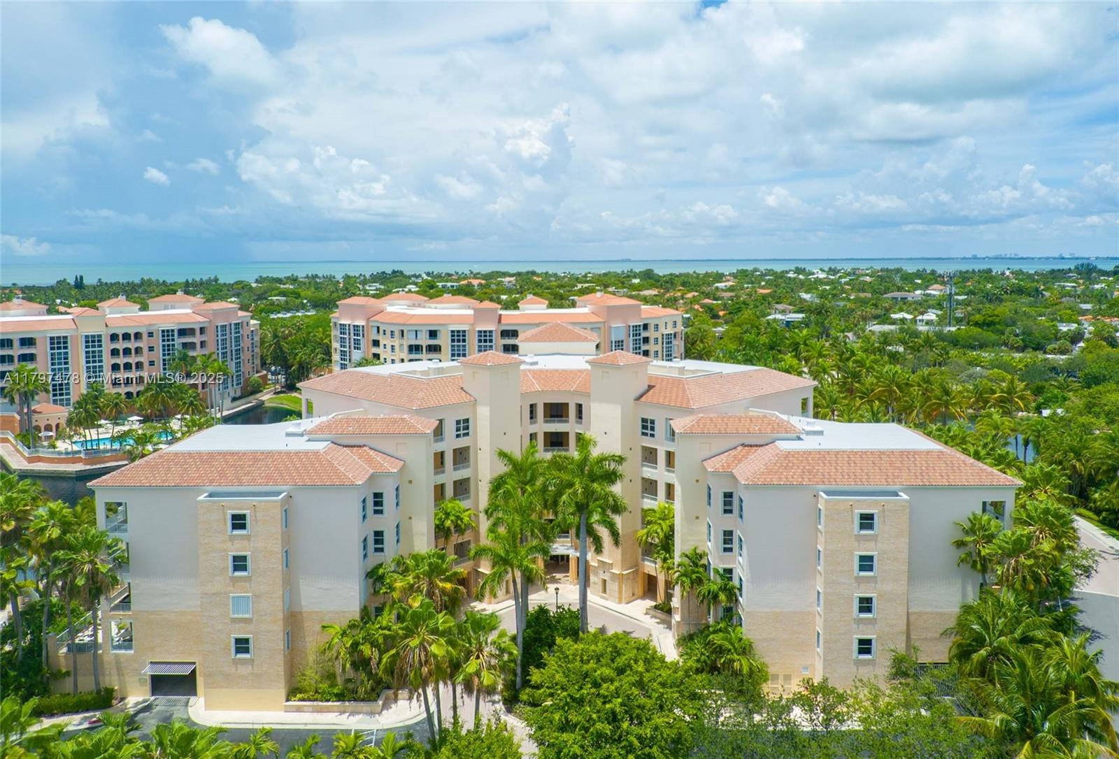 701 Crandon Boulevard, Unit 402 Key Biscayne, FL 33149 - Photo 27 of 38