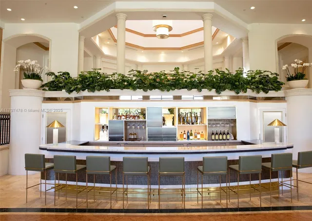 $1,995,000 | 701 Crandon Boulevard, Unit 402, Key Biscayne, FL 33149