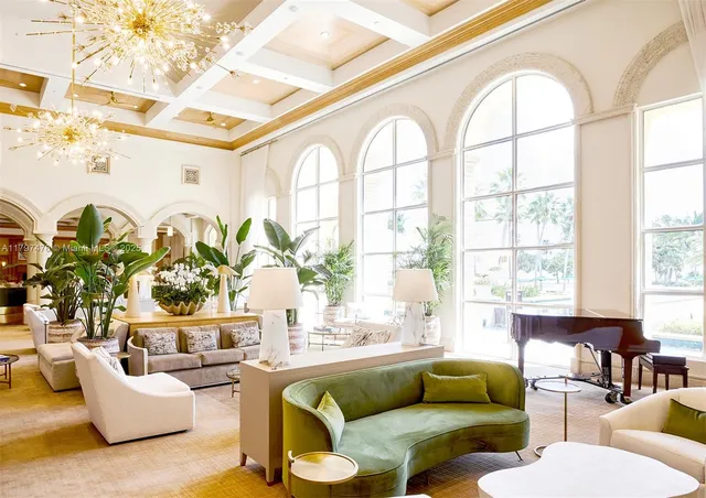 $1,995,000 | 701 Crandon Boulevard, Unit 402, Key Biscayne, FL 33149