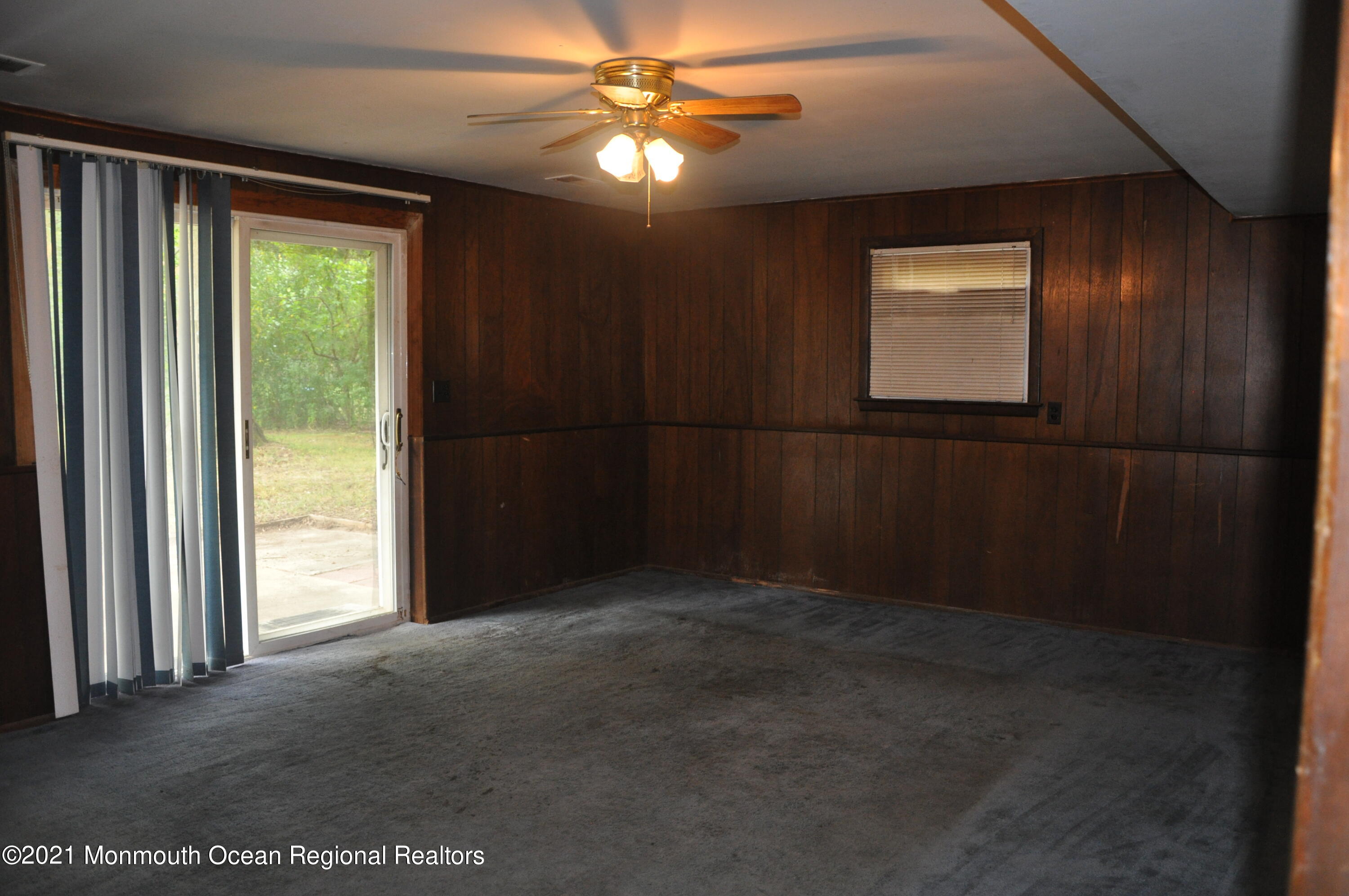 542 South Cooks Bridge Road Jackson, NJ 08527 - Photo 34 of 50 a view of empty room with windows