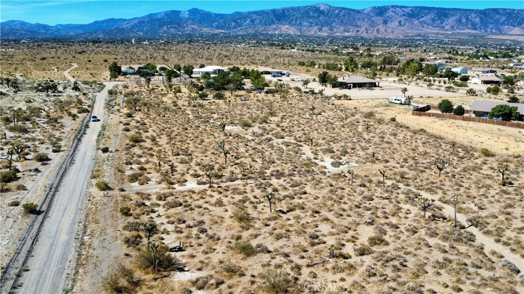 1 Evergreen Road Pinon Hills, CA 92372 - Photo 14 of 45 Gallery Image 14