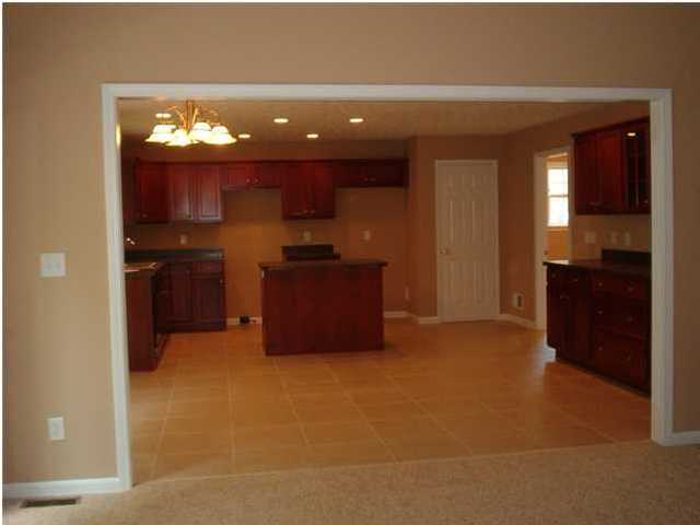 7615 Aspen Ridge Road, Unit LT 45) Louisville, KY 40214 - Photo 4 of 10 Additional Photo