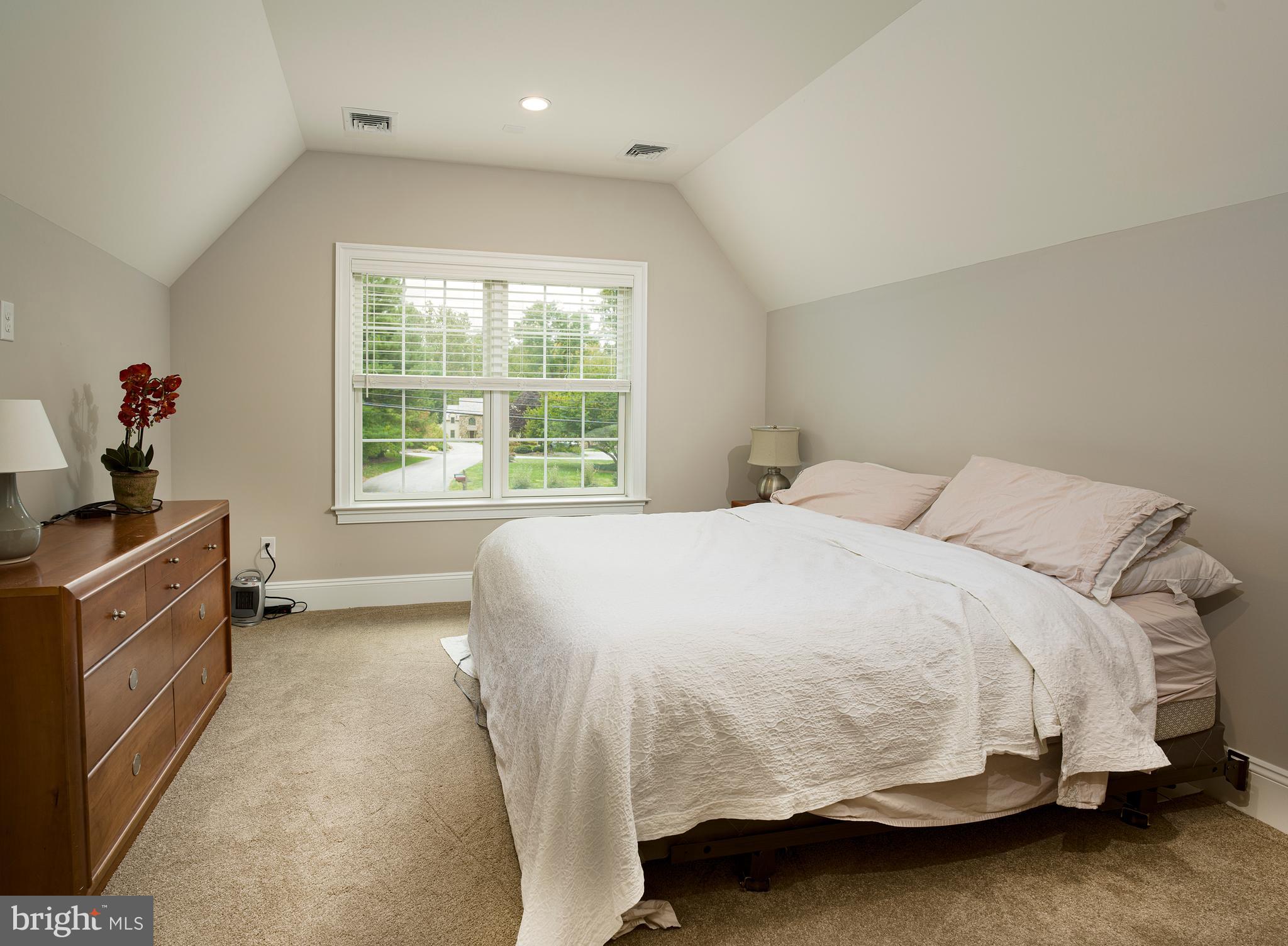 330 Abbey Road Berwyn, PA 19312 - Photo 29 of 31