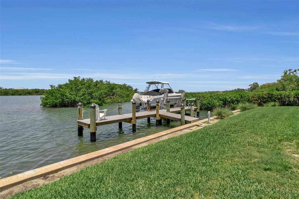612 Laurel Road West Nokomis, FL 34275 - Photo 67 of 88