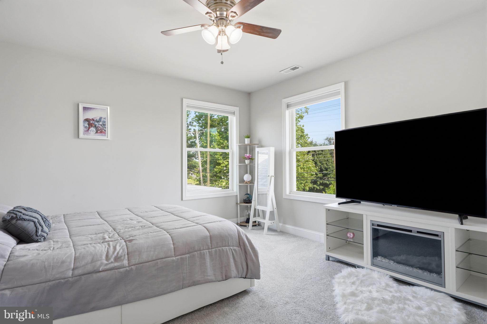 24 Idolstone Road Levittown, PA 19057 - Photo 26 of 44 Bedroom 4 2nd fl