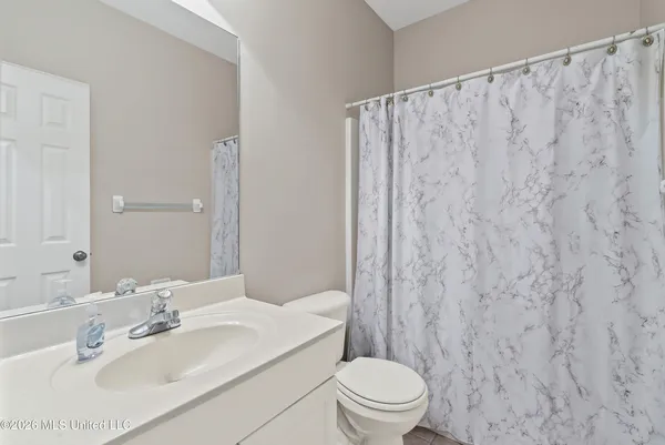$375,000 | 2578 Lamar Place East, Hernando, MS 38632