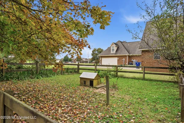 $375,000 | 2578 Lamar Place East, Hernando, MS 38632