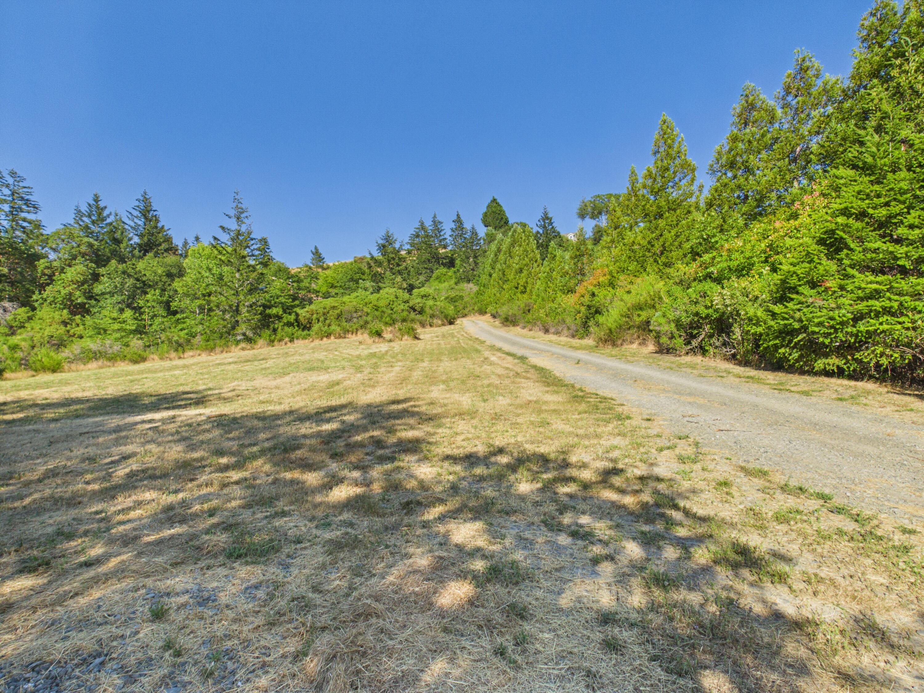 133 Arthur Road Garberville, CA 95542 - Photo 51 of 60