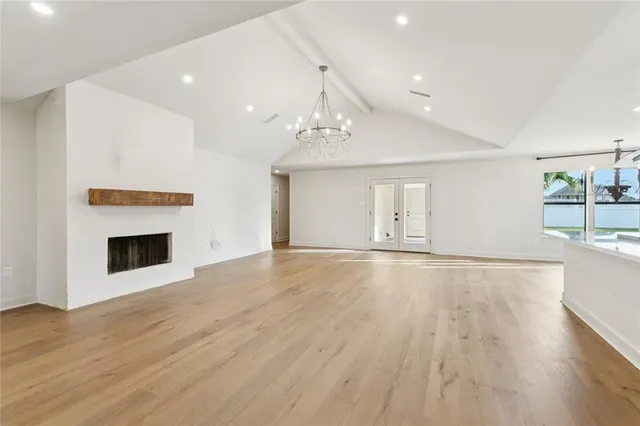 $545,000 | 53 Woodlake Boulevard, Kenner, LA 70065