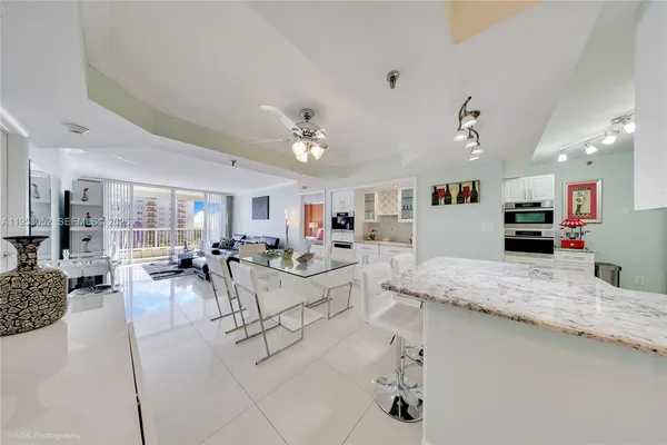 $3,200 | 9341 Collins Avenue, Unit 503, Surfside, FL 33154