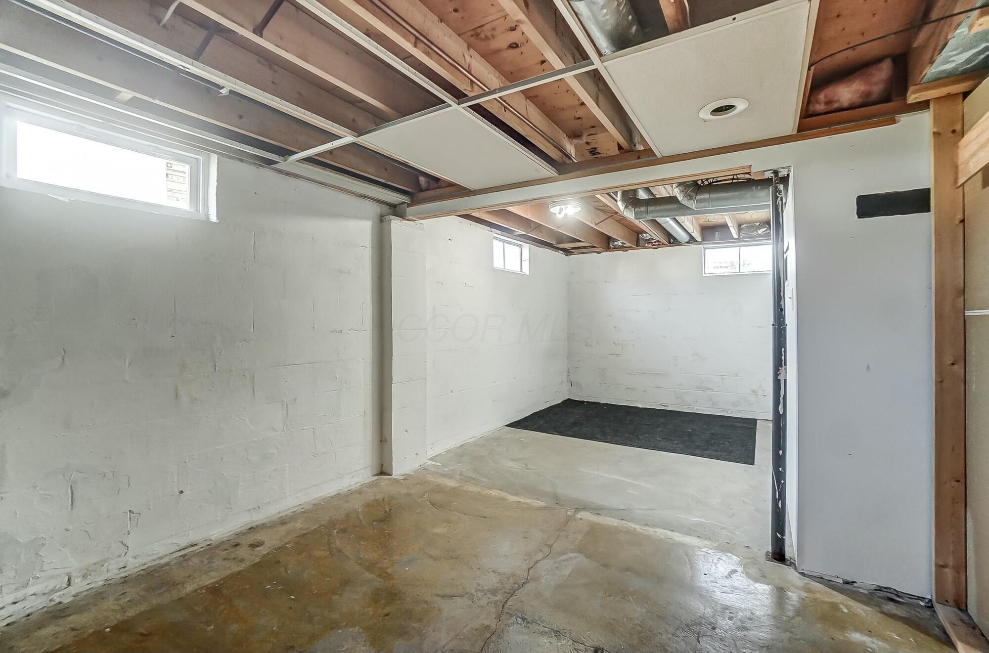 5045 Lee Road South Bloomfield, OH 43103 - Photo 22 of 33 tempImage8ZS7Pp