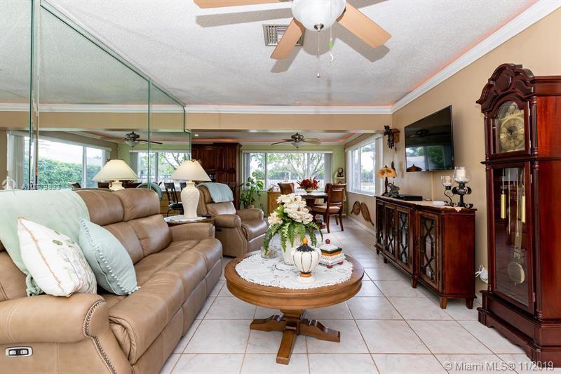 1511 North 31st Road Hollywood, FL 33021 - Photo 11 of 43 Gallery Image 11