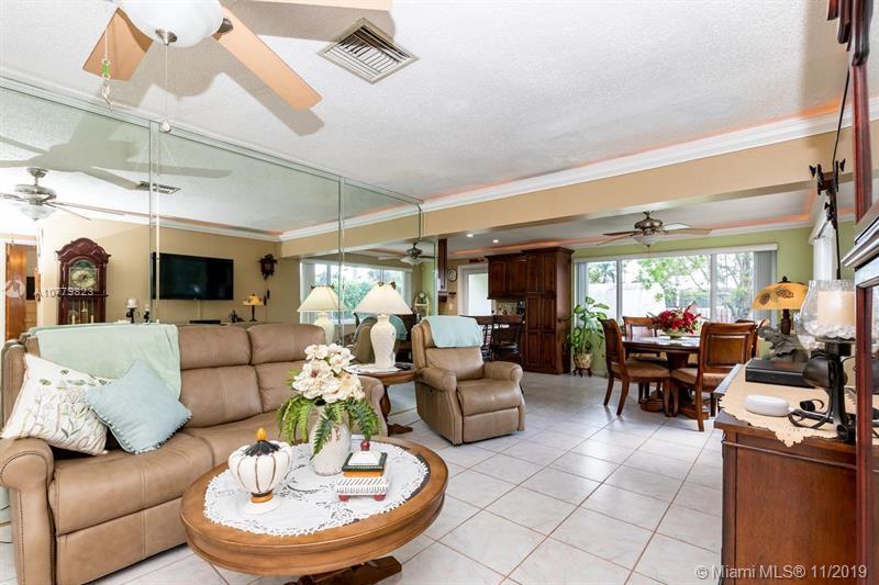 1511 North 31st Road Hollywood, FL 33021 - Photo 12 of 43 Gallery Image 12