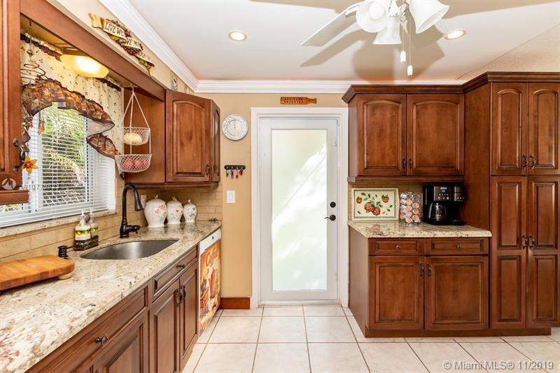 1511 North 31st Road Hollywood, FL 33021 - Photo 28 of 43 Gallery Image 28