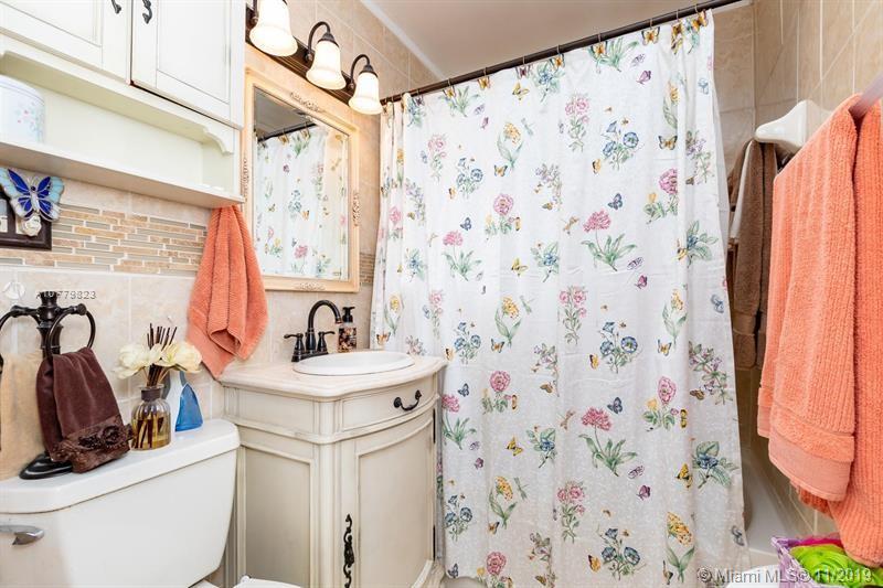 1511 North 31st Road Hollywood, FL 33021 - Photo 35 of 43 Gallery Image 35