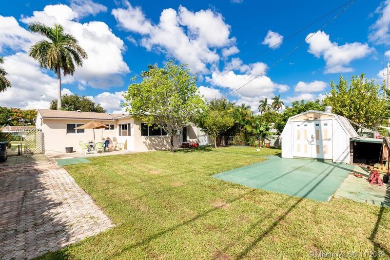 1511 North 31st Road Hollywood, FL 33021 - Photo 41 of 43 Gallery Image 41