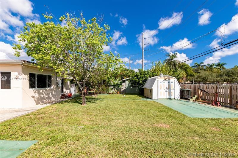 1511 North 31st Road Hollywood, FL 33021 - Photo 42 of 43 Gallery Image 42