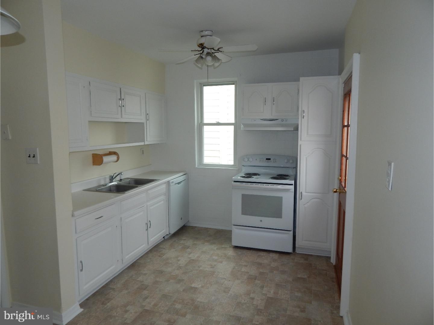 4019 Ellendale Road Drexel Hill, PA 19026 - Photo 8 of 16 Gallery Image 8