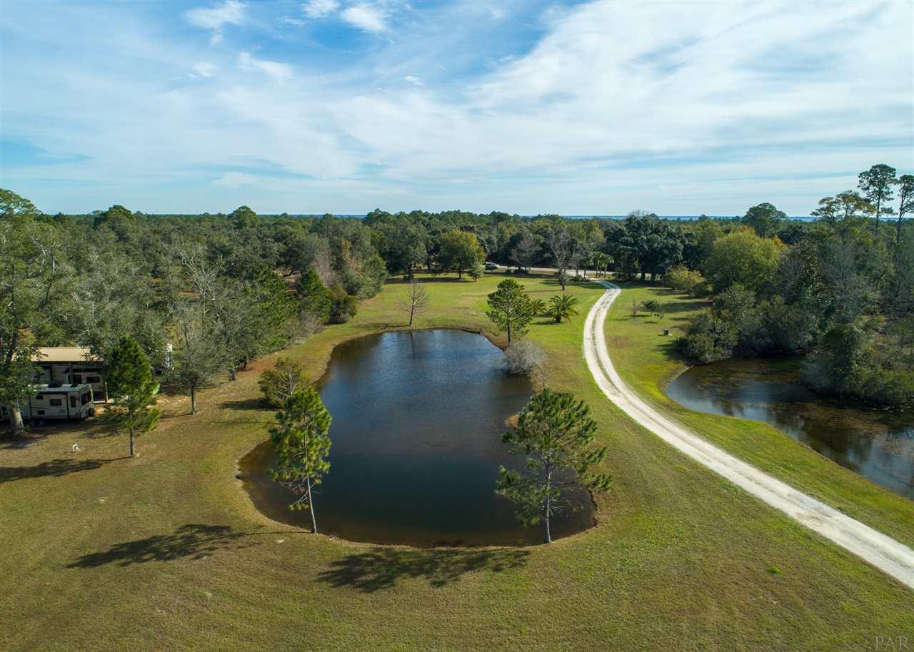 625 Garcon Point Road Milton, FL 32583 - Photo 9 of 15 Gallery Image 9
