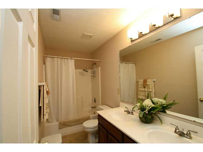 7921 Islay Road Indianapolis, IN 46217 - Photo 20 of 24 Gallery Image 20