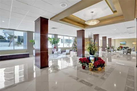 $395,000 | 4250 Galt Ocean Drive, Unit 4P, Fort Lauderdale, FL 33308