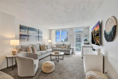 $395,000 | 4250 Galt Ocean Drive, Unit 4P, Fort Lauderdale, FL 33308