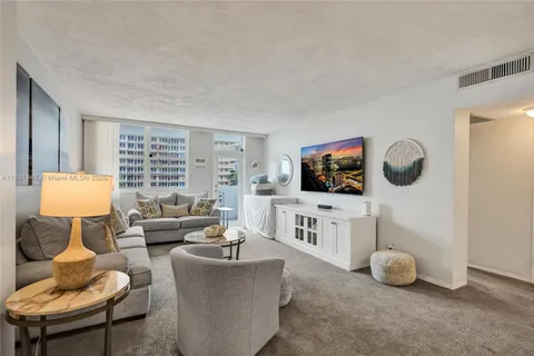 $395,000 | 4250 Galt Ocean Drive, Unit 4P, Fort Lauderdale, FL 33308
