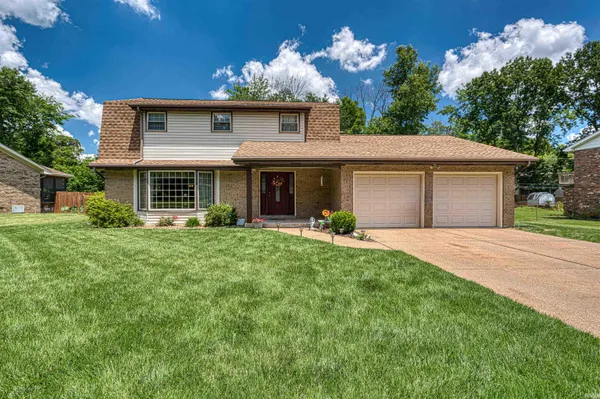 $325,000 | 7501 Meadowview Drive, Evansville, IN 47710