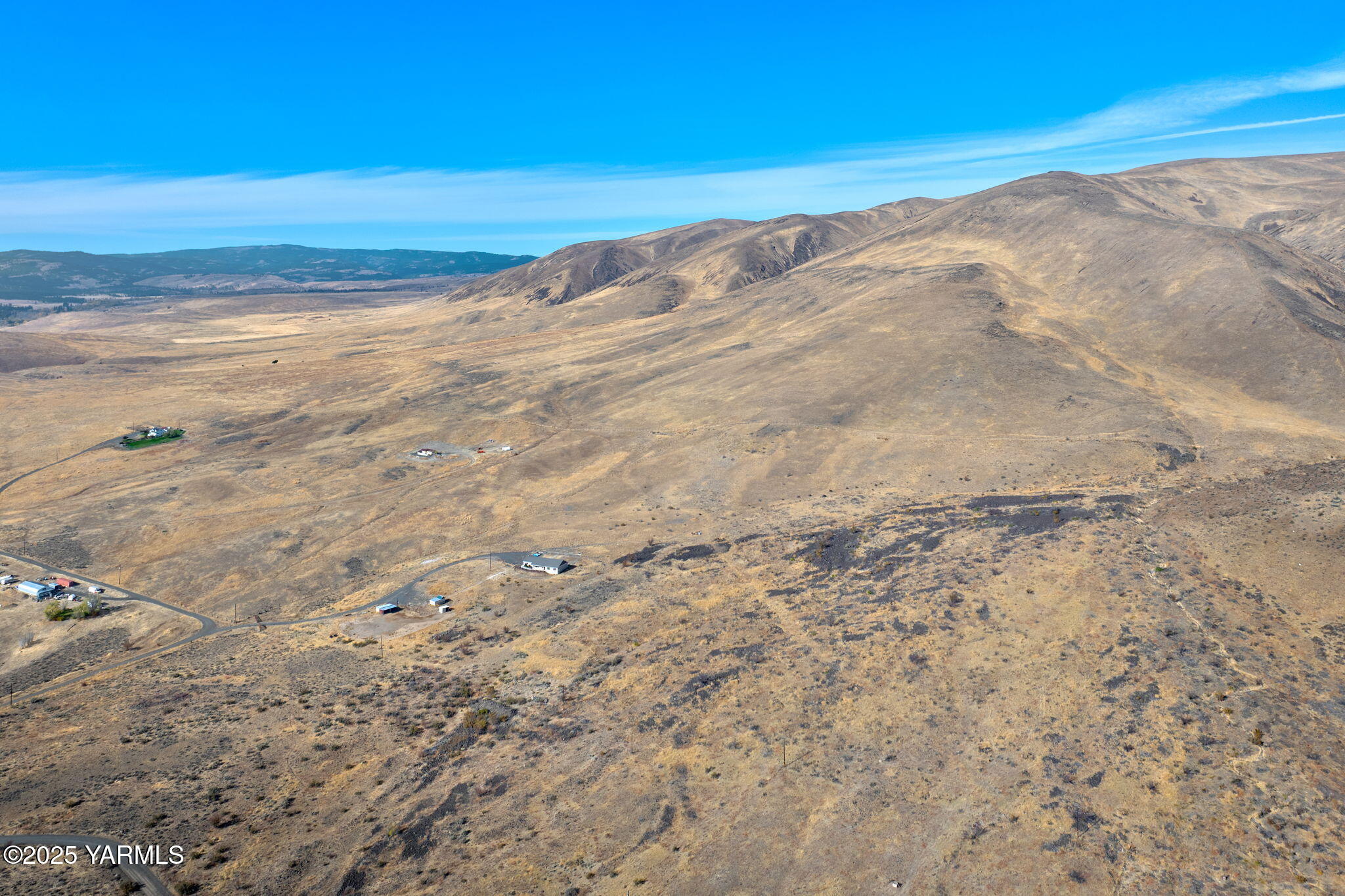 1101 Elk Ridge Lane Selah, WA 98942 - Photo 25 of 28 a view of beach and ocean
