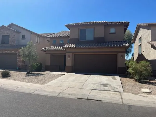 $2,100 | 9428 South 35th Glen, Laveen, AZ 85339